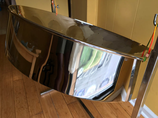 Oversized Low C Lead Pan Pro Package with High Gloss Chrome (26in. Diameter) - Includes a Chrome Stand, Hard Case and Mallets